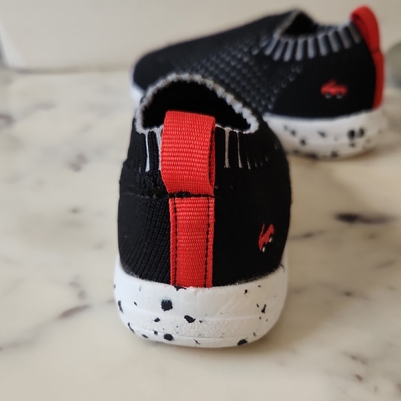 See Kai Run | Black & Red Kids Slip-On Sneakers | Sz 8 - Picture 4 of 5